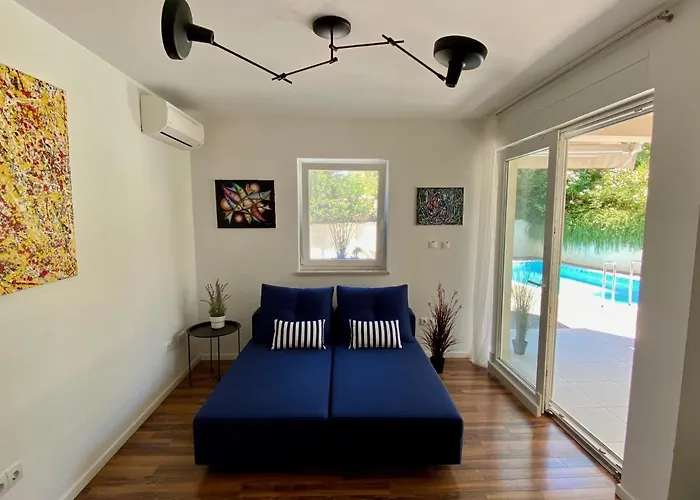 Private Pool And Mediterranean Garden Mia