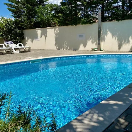 公寓 Private Pool And Mediterranean Garden Mia